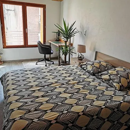 Maison De 4pers *